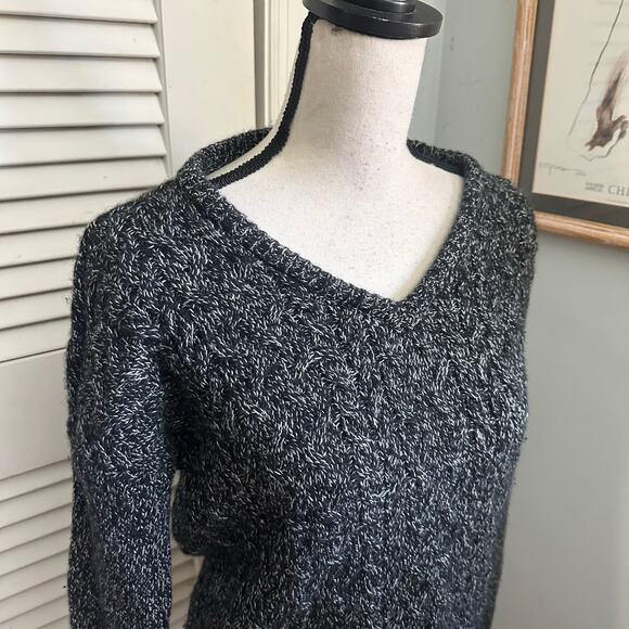 ATHLETA Sweater Womens Small Black Wool Cashmere Pullover V-Neck Side Zips Cozy - Picture 4 of 11